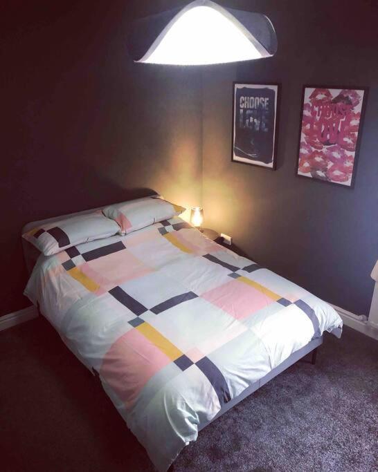 Chester/hoole Contemporary Home. Sleeps 6 +netflix Vakantiehuis Chester